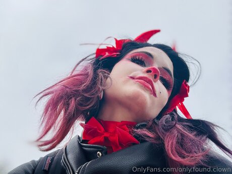 ゲイの若いOnlyFans 美しいxxx 画像