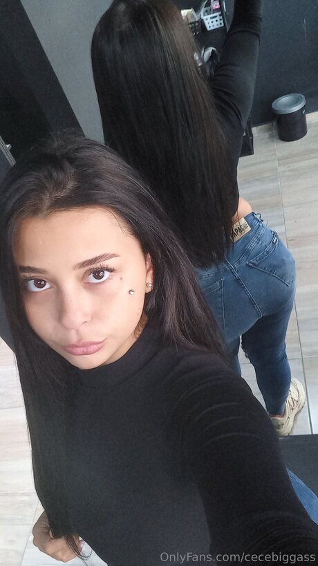 Cecebiggass ポルノ女優 画像