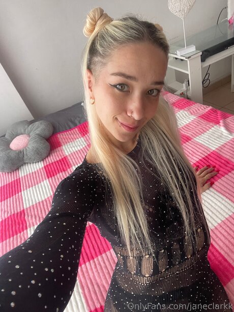 小柄なBBC OnlyFans 美しいxxx ギャラリー