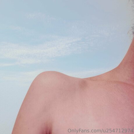 Alaskavonsteinort モデル 写真