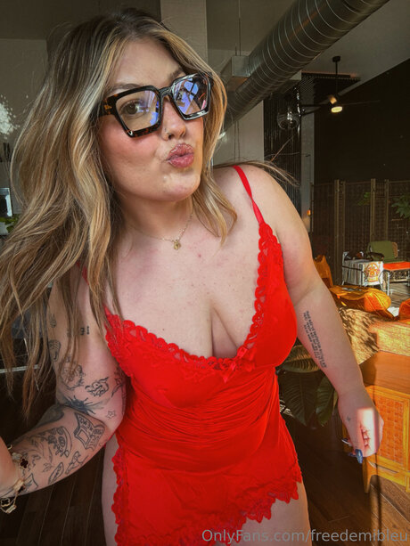 Freedemibleu ホットなモデル アーカイブ