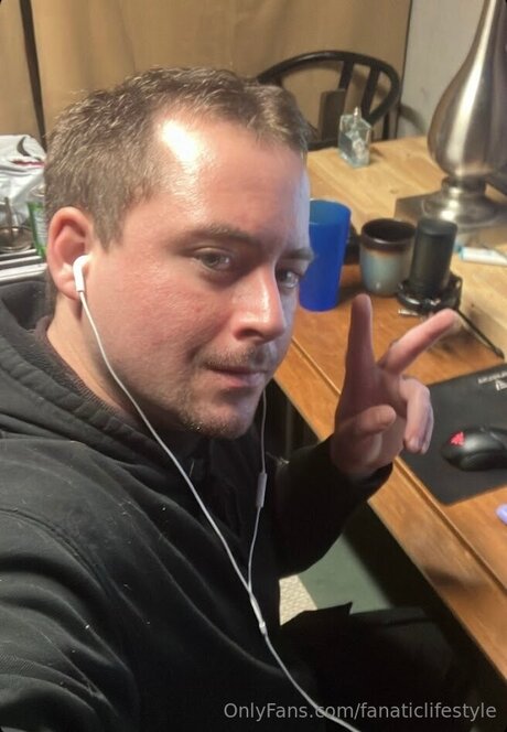 アーミーガールズオンリーファン ホット ギャラリー