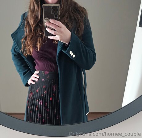 Hornee Couple ヌードスター 画像