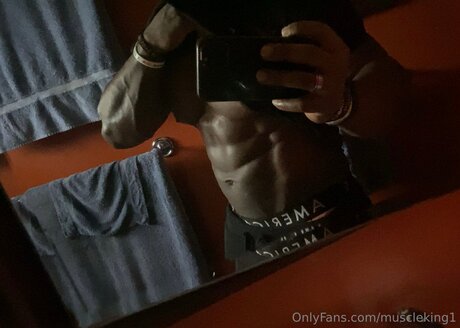 Muscleking1 美しいスター 画像