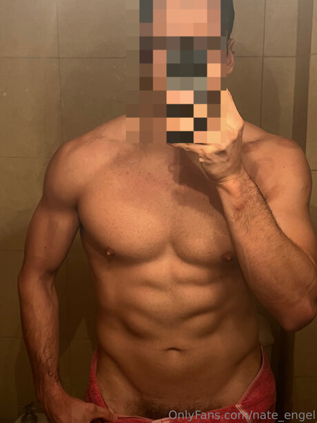 Nate Engel かわいいモデル 画像