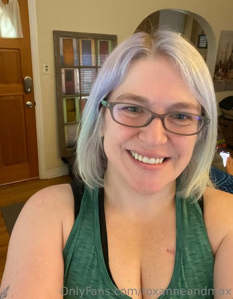 roxanneandmax swingers 無料モデル ギャラリー