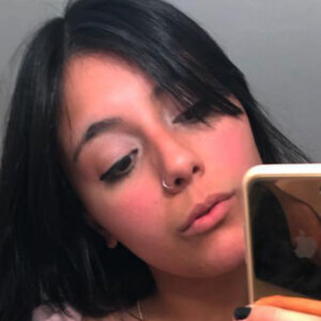 Lari Pintos ポルノスター 裸 写真