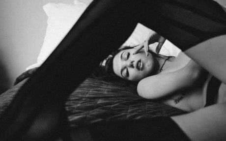 Littledoseofliv ポルノモデル ギャラリー