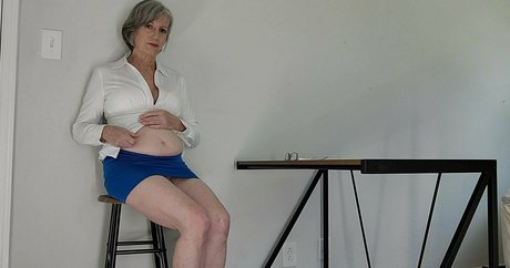 morina ポルノスター ヌード ギャラリー