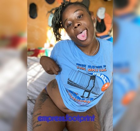 whimsybloo 無料モデル ギャラリー