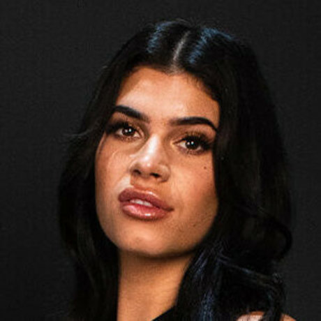 Lucciana Beynon ポルノスター xxx ギャラリー