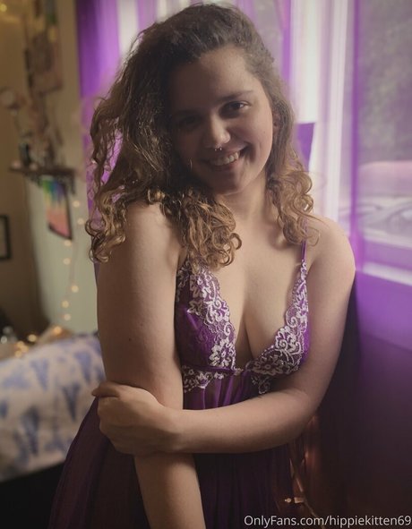 アジアの女性支配OnlyFans セクシーヌード 写真