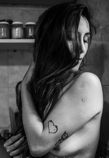 ハードファックOnlyFans セクシー 写真