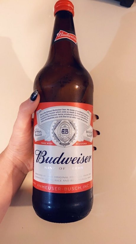 ハンズオンリーファン ポルノ 写真