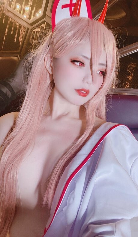 Yuki Neko 裸のモデル 写真