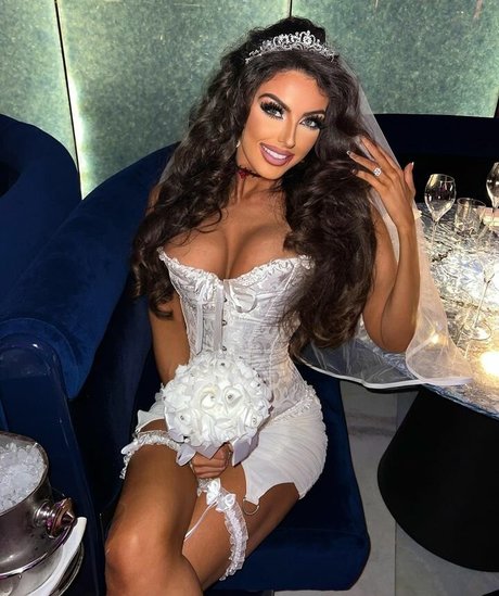 Kayleigh Rose Dematos 素敵な女優 ギャラリー