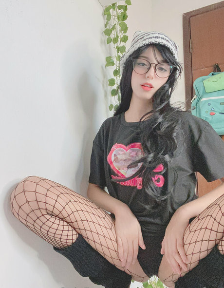 annekuronofree トップモデル 写真