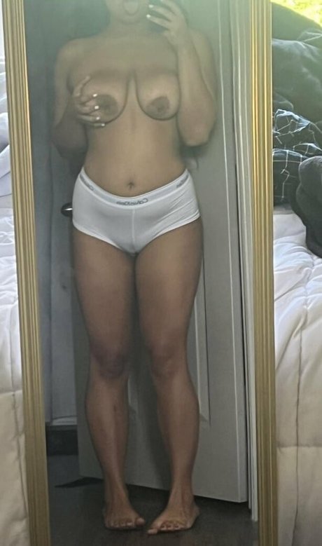 onlysofia03 ポルノスター ヌード 写真