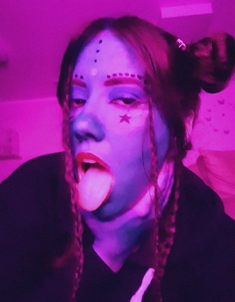 水中オンリーファン ヌード 写真