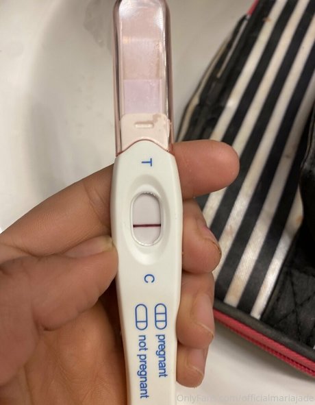 officialmariajade ポルノモデル 写真