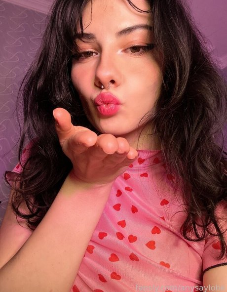 ぽっちゃりブロンドOnlyFans ヌード 写真