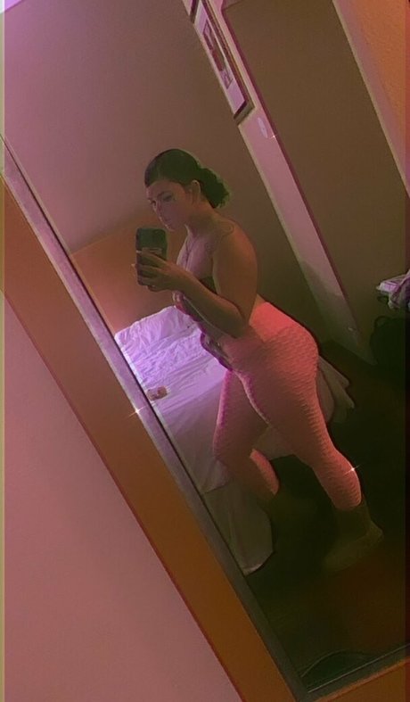 anastasia d10r ヌードモデル 写真