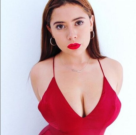 BDSMオンリーファン セクシー裸 写真