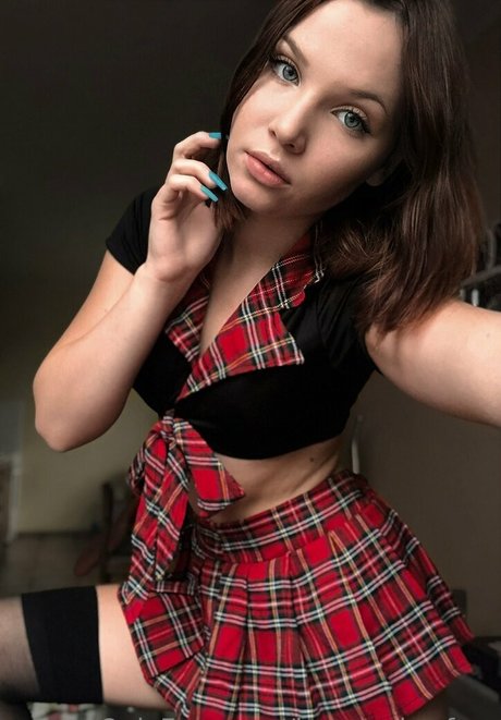 若いティーンのOnlyFans 可愛い 写真