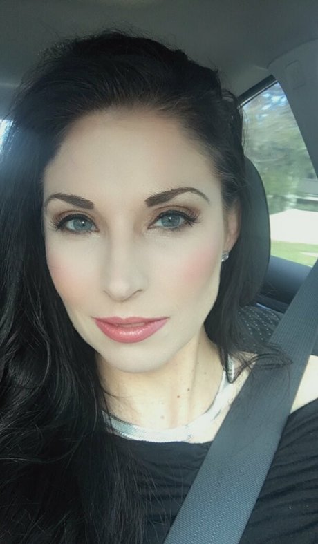 sablevanell 美しいモデル 画像