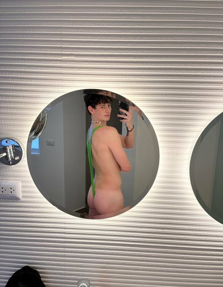 connor4woods ポルノスター アダルト 画像