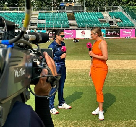 Alex Hartley Cricket 美しいポルノスター 写真