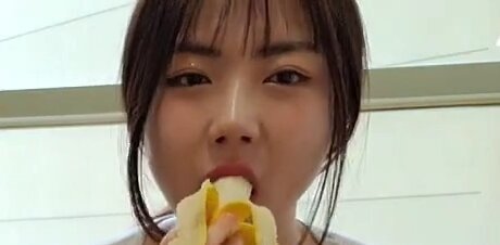 レズビアンセックスOnlyFans 美しい 画像