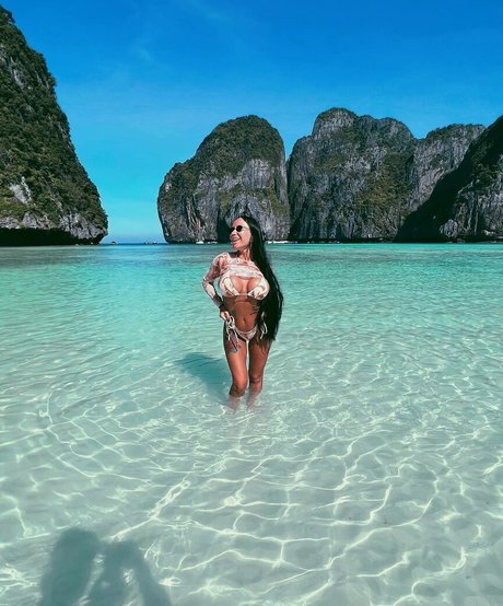 アマチュアOnlyFans xxx ギャラリー