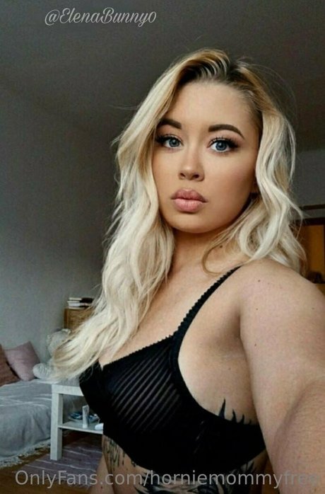 クソなOnlyFans アートポルノ ギャラリー