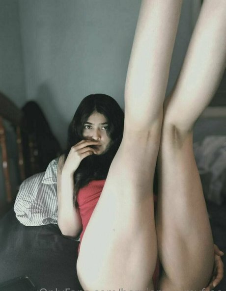 ブラック・ポーグ・オンリーファンズ アダルト 写真