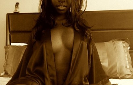 痴女妻OnlyFans ポルノ 写真