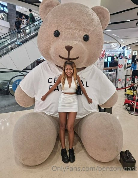 benzontoast エロティックなモデル 写真