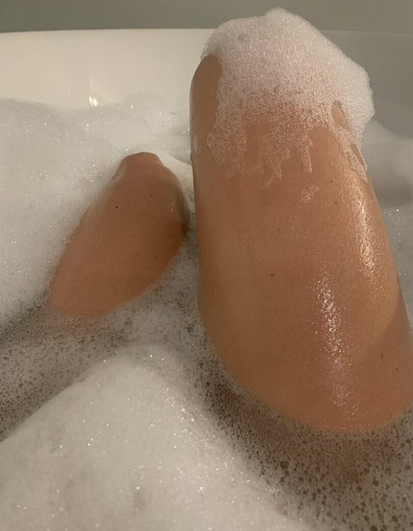 That wife Lee 独占女優 写真