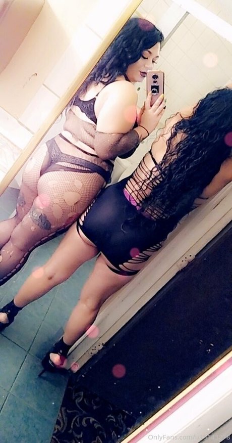 アジアンベイビーOnlyFans ホットヌード 画像