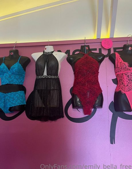 emily bella free ポルノスター トップ 画像