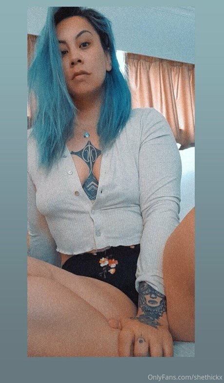 曲線美の裸OnlyFans セクシー 写真