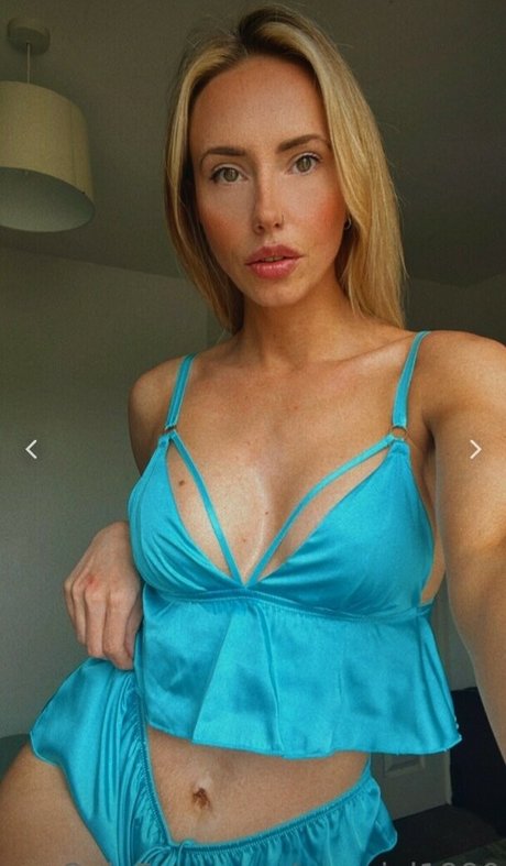 Cerimarie1990 アダルトモデル 写真