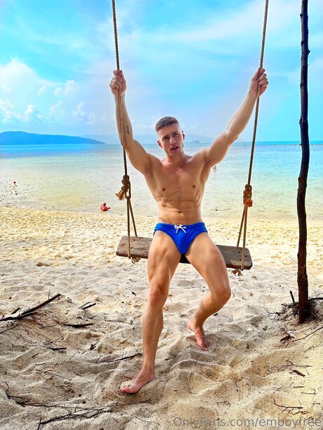 Emboyfree トップモデル 写真