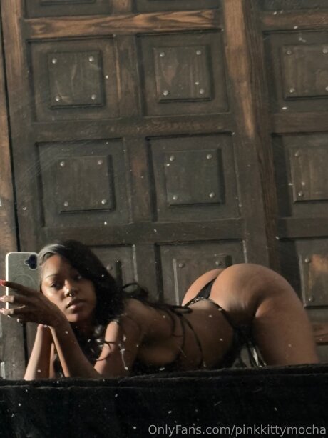 Pinkkittymocha ポルノモデル ギャラリー