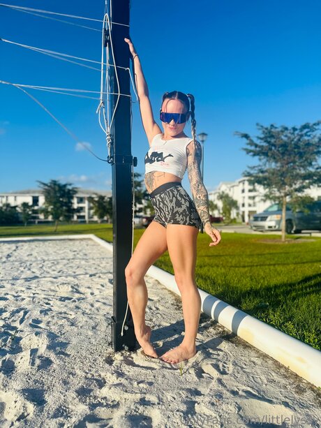 クソなOnlyFans xxx 写真