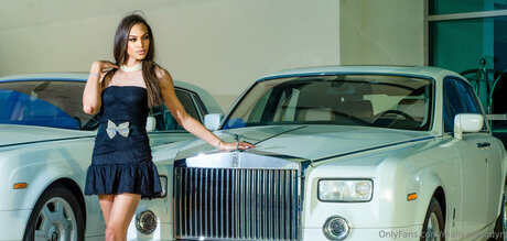 Maliyahlondyn ポルノモデル アーカイブ