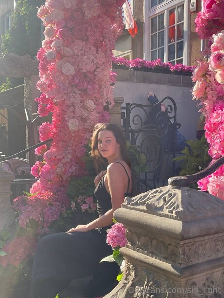 Sia Light HD女優 画像