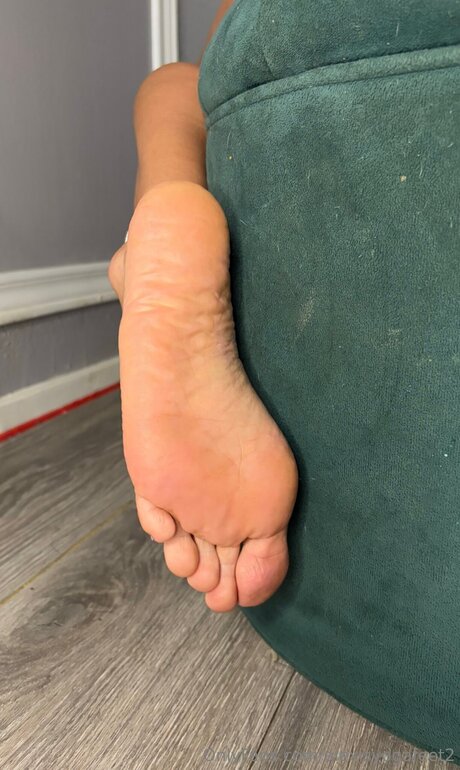 Alexisyogafeet2 エロティックなスター 写真