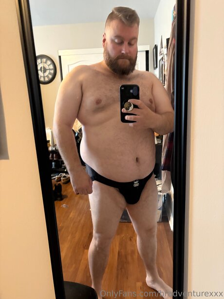 ニューハーフ巨乳OnlyFans セクシー 写真