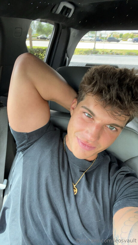 アジアンタトゥー OnlyFans エロチック 画像